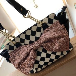 Harlequin shoulder bag🎀